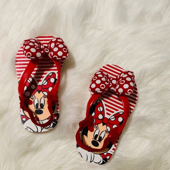 Disney Other - Minnie Mouse flip flops with straps size 5/6